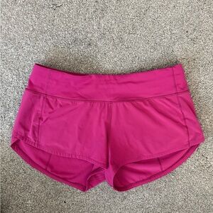 lululemon athletica speed up, low rise, 2.5”, magenta color